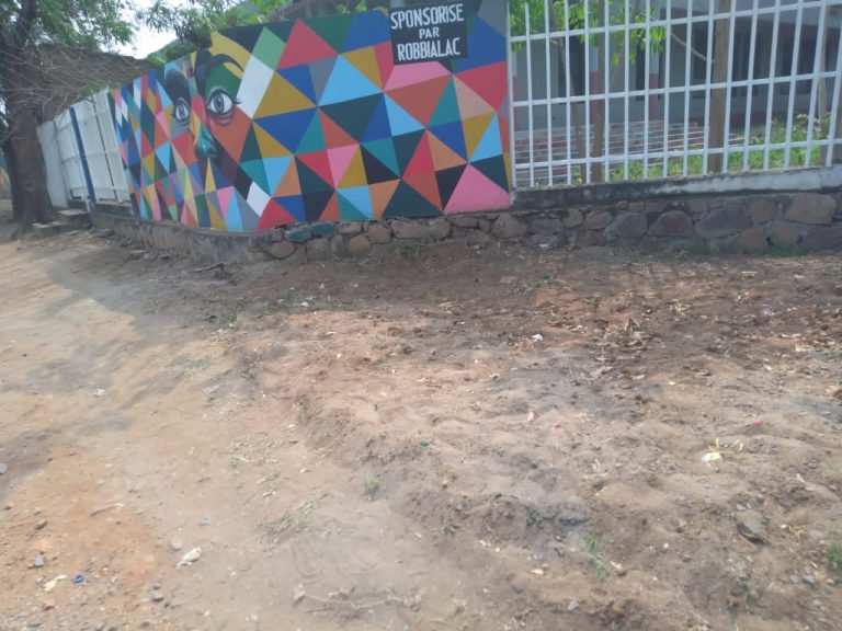 Bujumbura : plusieurs institutions publiques tardent à se conformer à l&rsquo;obligation de pavage des devantures